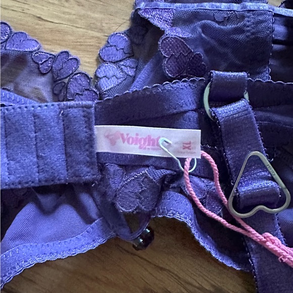 Voight Lingerie Set - Picture 12 of 16